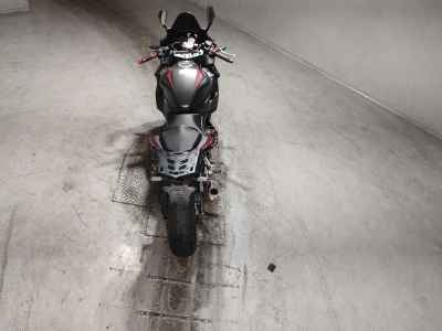 Honda CBR400R 2022
