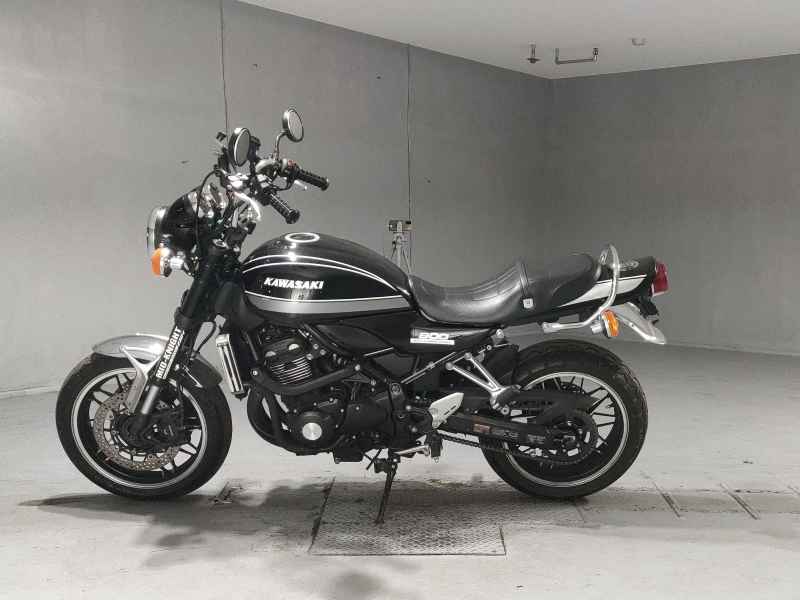 Kawasaki Z900RS