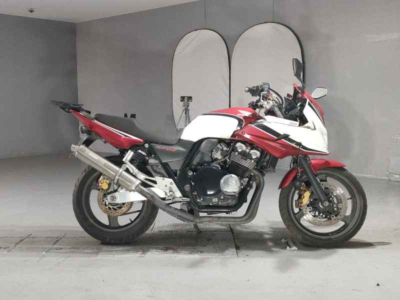Honda CB400 Super Boldor 2005