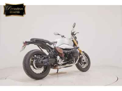 BMW R nineT 2023