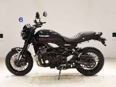 Kawasaki Z900RS 2024