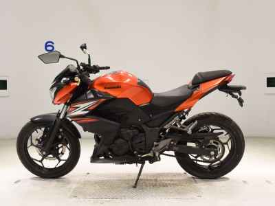 Kawasaki Z250