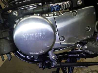 Yamaha SR400 2021