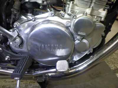 Yamaha SR400 2021
