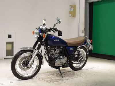 Yamaha SR400 2021