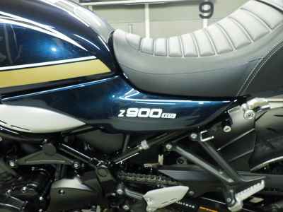 Kawasaki Z900RS 2023