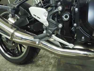Kawasaki Z900RS 2023