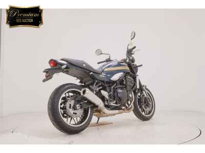 Kawasaki Z900RS 2023