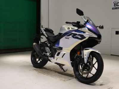 Yamaha YZF-R3 2025