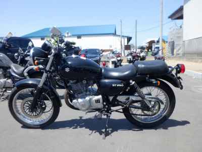 Suzuki ST250E