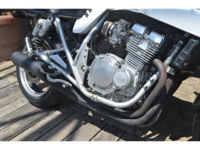 Suzuki GSX250S Katana
