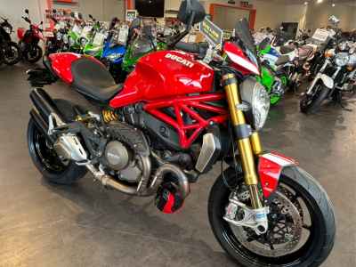 Ducati Monster 1200S 2015