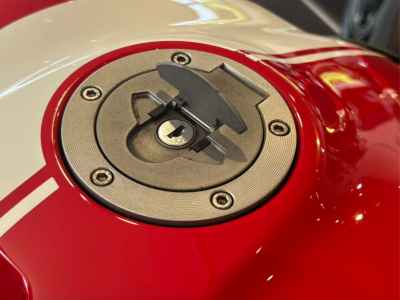 Ducati Monster 1200S 2015