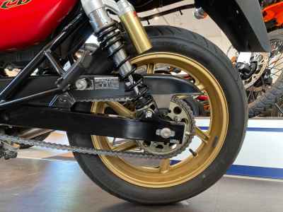 Honda CB750 2005