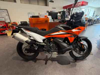 KTM 890 Adventure
