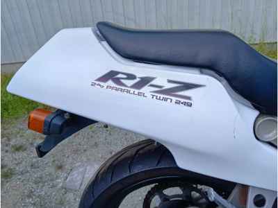 Yamaha R1-Z