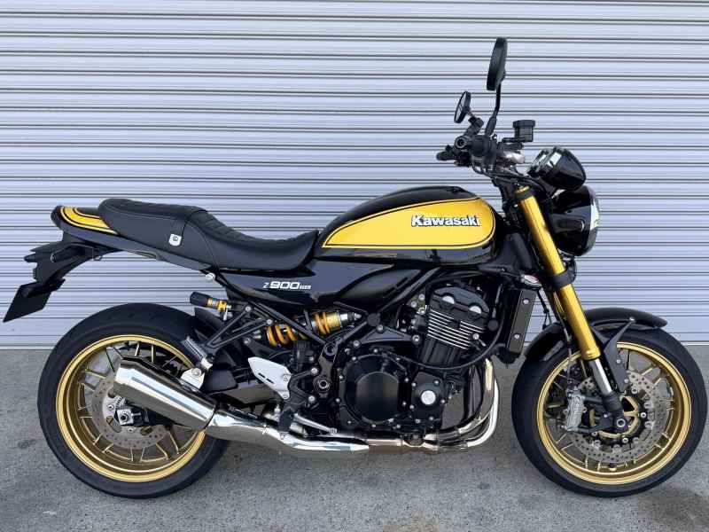 Kawasaki Z900RS SE 2023
