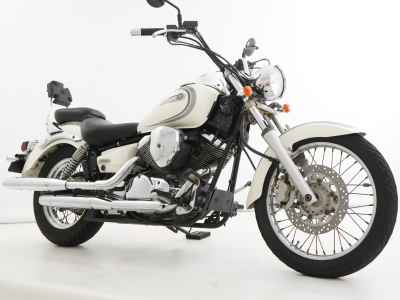 Yamaha XVS250 Drag Star
