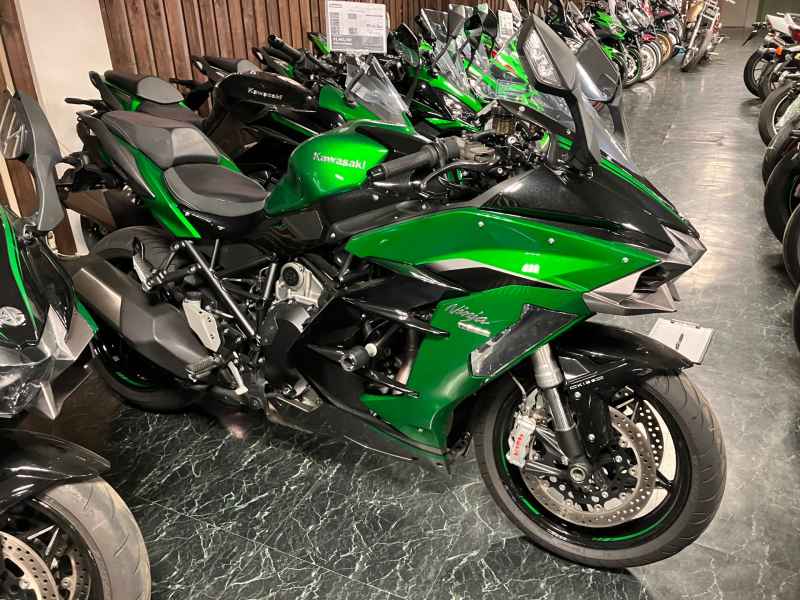 Kawasaki Ninja H2 SX 2022