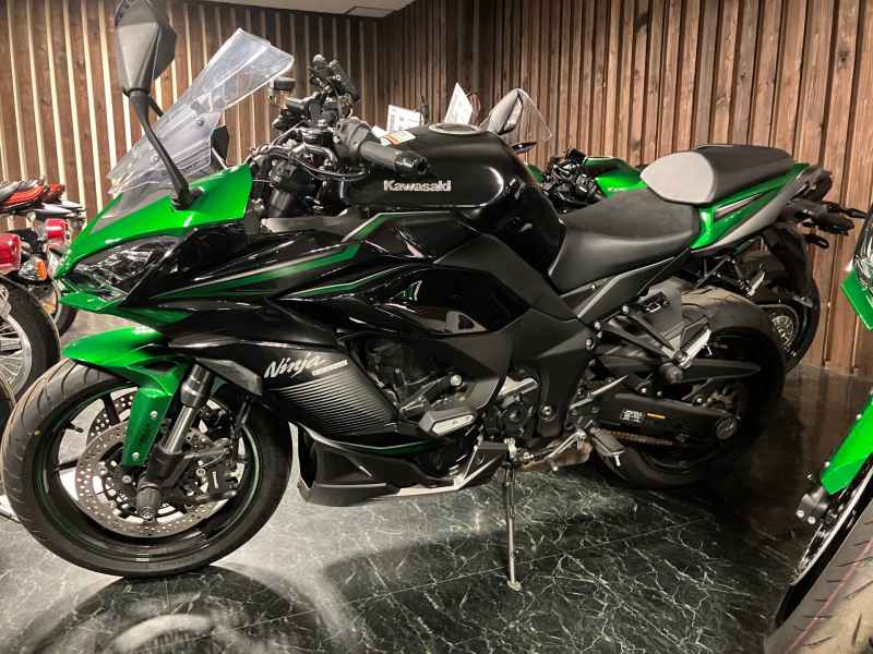 Kawasaki Ninja 1000SX 2023