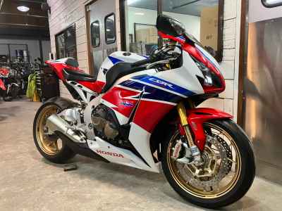 Honda CBR1000RR SP 2014