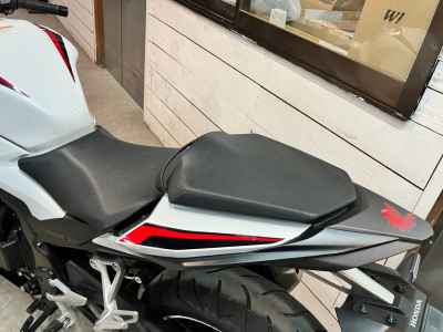 Honda CBR400R 2021