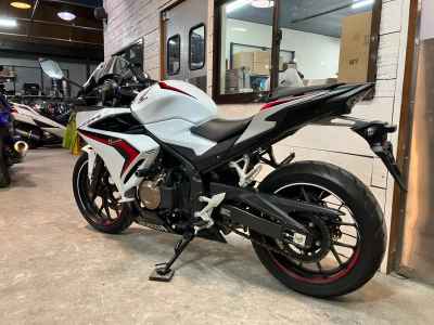 Honda CBR400R 2021