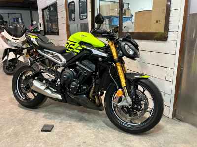 Triumph Street Triple Moto2 Edition 2023