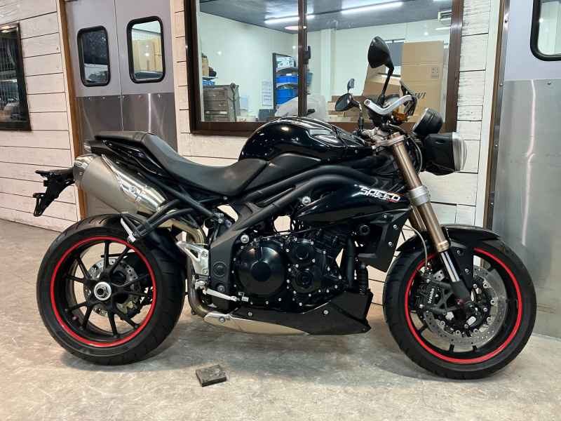 Triumph Speed Triple 1050 2013