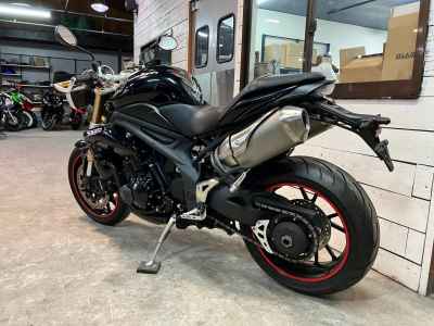 Triumph Speed Triple 1050 2013
