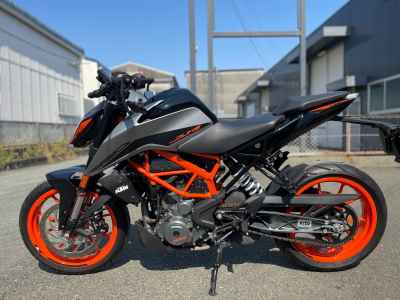 KTM 390 Duke 2021