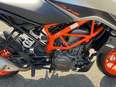 KTM 390 Duke 2021