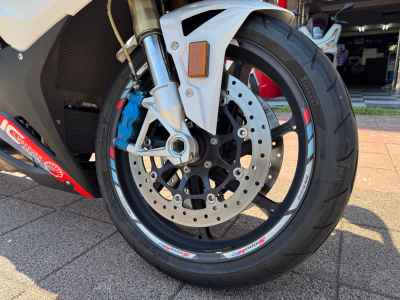 BMW S1000RR 2024