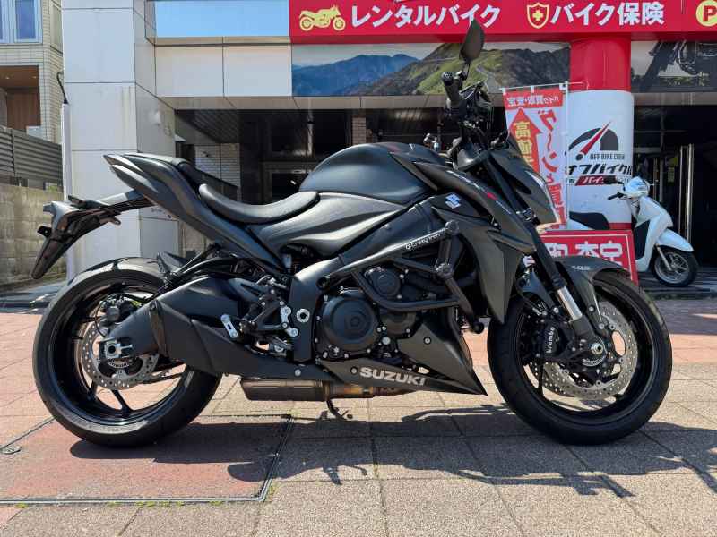 Suzuki GSX-S1000F 2021