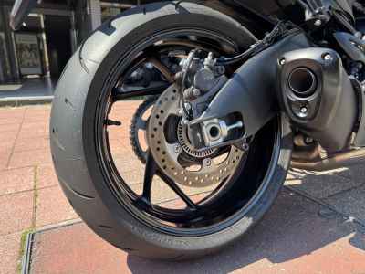 Suzuki GSX-S1000F 2021