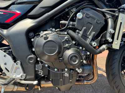 Honda CB1000F 2025