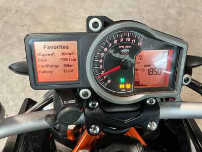 KTM 1290 Super Duke -R 2015