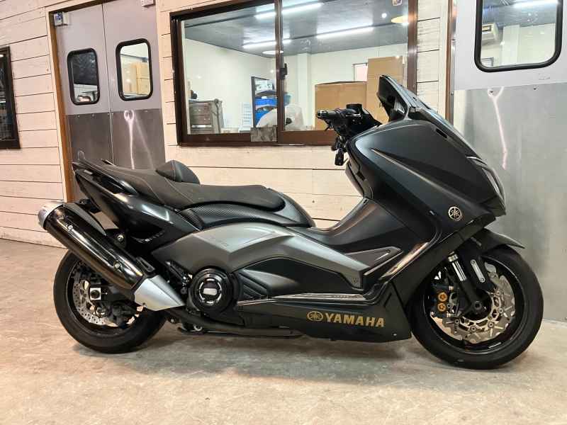 Yamaha TMAX 530 BS IRONMAX 2015