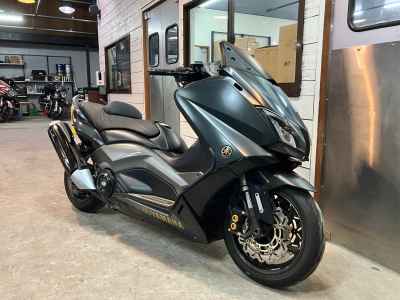 Yamaha TMAX 530 BS IRONMAX 2015