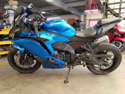 Kawasaki Ninja ZX-4R SE 2023