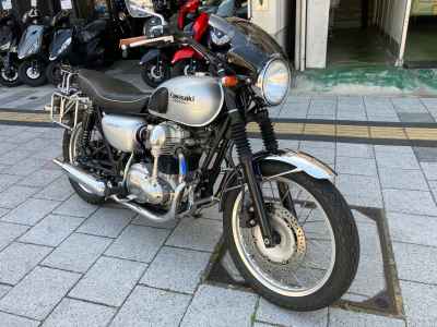 Kawasaki W650 2005