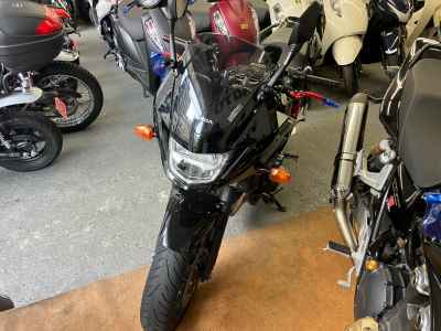 Honda CB400 Super Boldor 2019