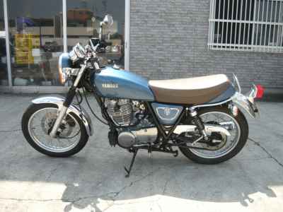 Yamaha SR400 2020