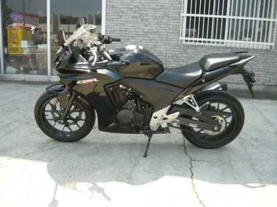 Honda CBR400R 2017