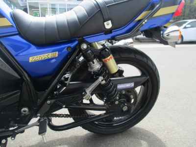 Kawasaki ZRX400 2008