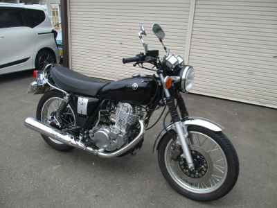 Yamaha SR400 2019