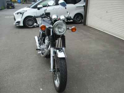 Yamaha SR400 2019