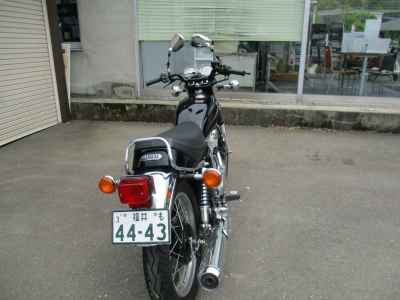 Yamaha SR400 2019