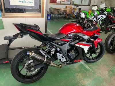 Suzuki GSX250R