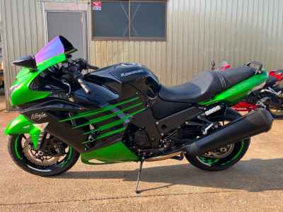 Kawasaki Ninja ZX-14R 2014